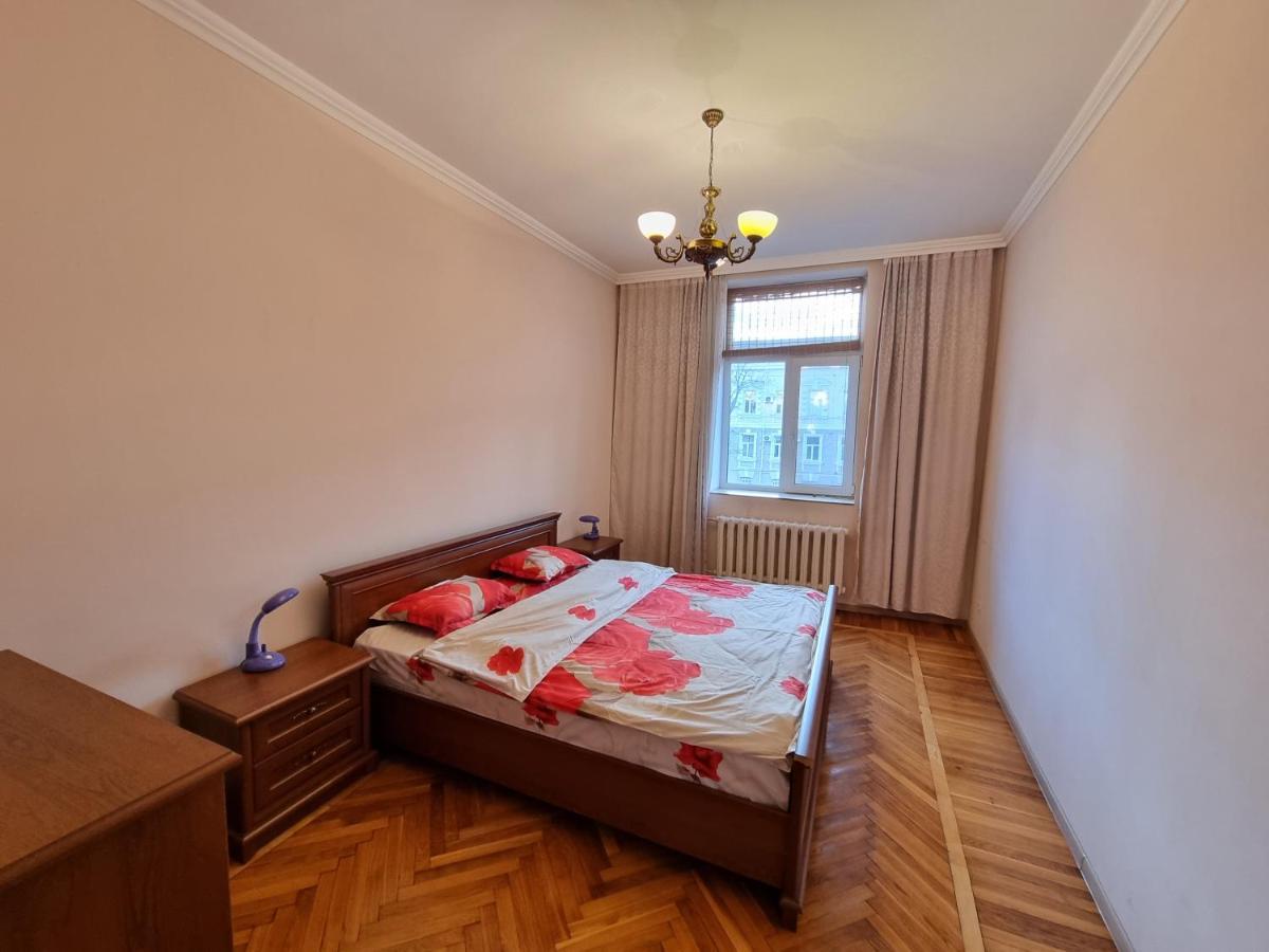Stefan Cel Mare Boulevard Ultracentral Apartments In The Center Кишинів Екстер'єр фото