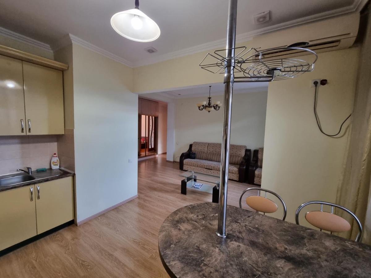 Stefan Cel Mare Boulevard Ultracentral Apartments In The Center Кишинів Екстер'єр фото