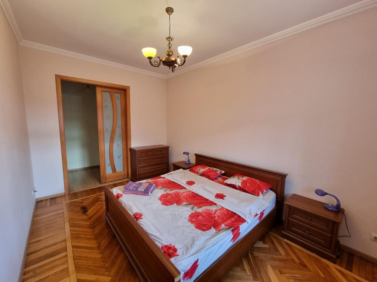 Stefan Cel Mare Boulevard Ultracentral Apartments In The Center Кишинів Екстер'єр фото